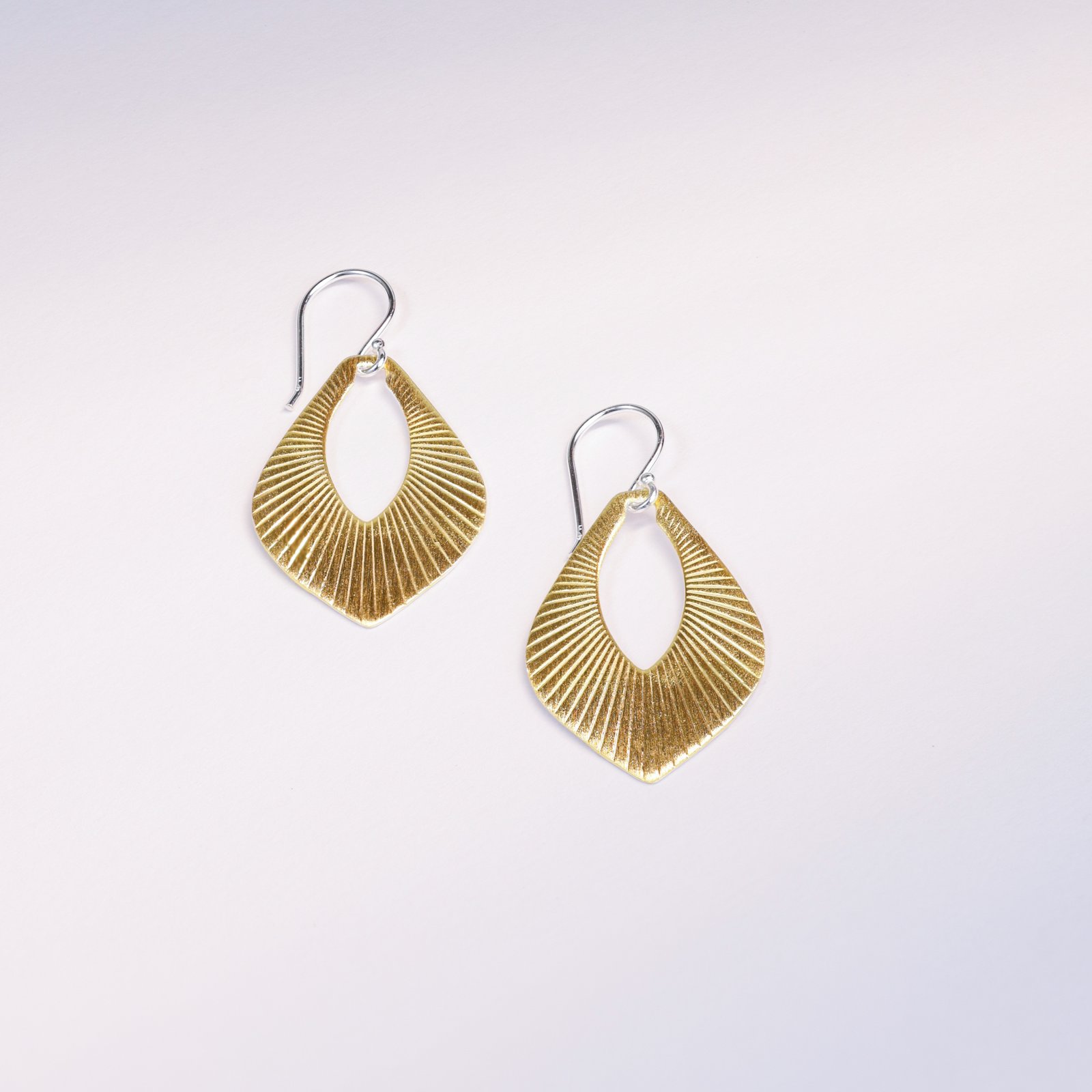Earing Moi Cocktail - Image 4