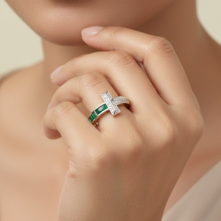 Luna Celeste Bar Ring