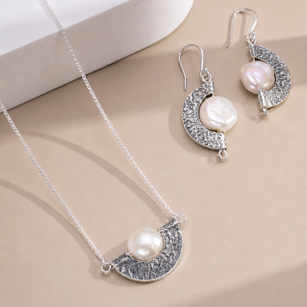The Textured Eclipse Pearl Set