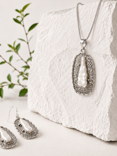 The Baroque Oyster Drop Set