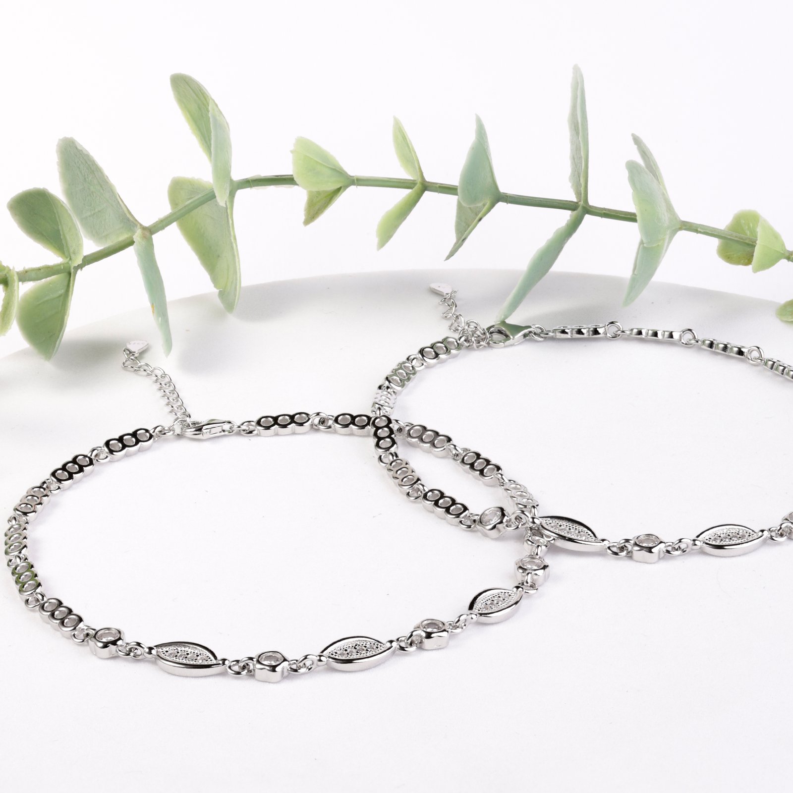 The Celeste Link Anklet Pair