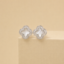 Classic Pearl Clover top earring