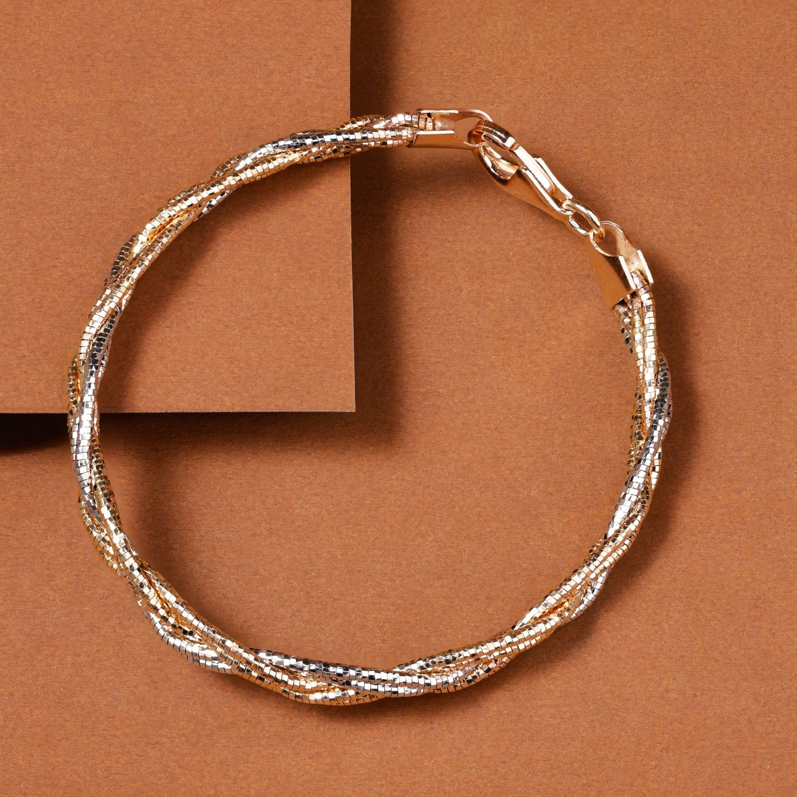 The Aurelia Two-Tone Twist Bracelet - Image 6