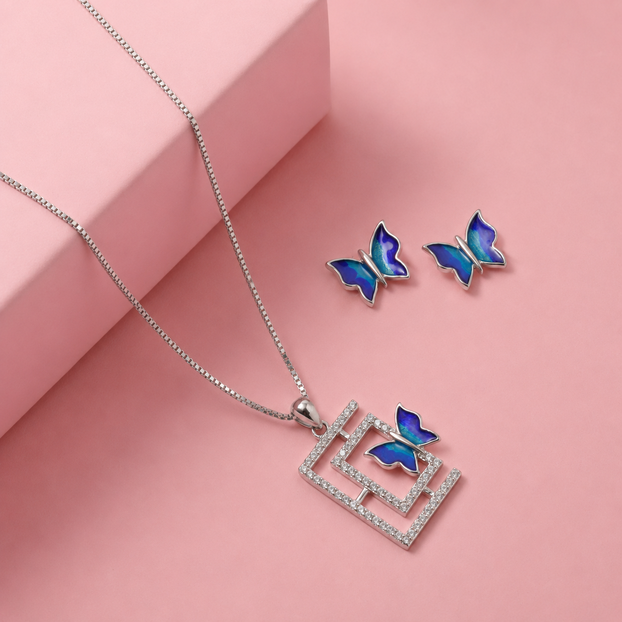 The Royal Morpho Pendant Set - Image 2