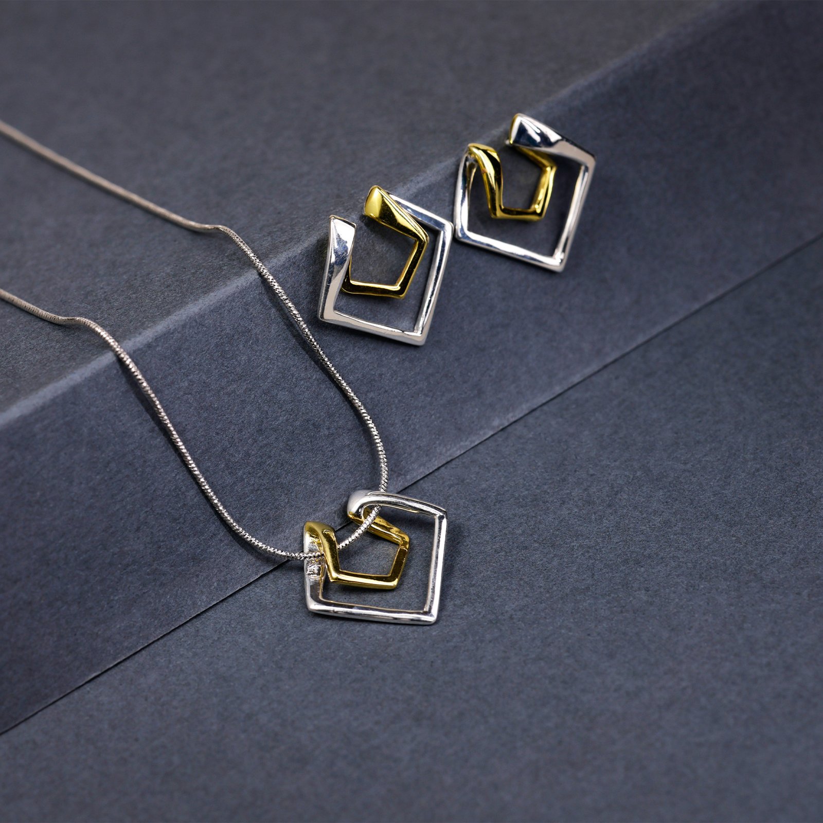 Eternal Sonnet Pendant Set - Image 2