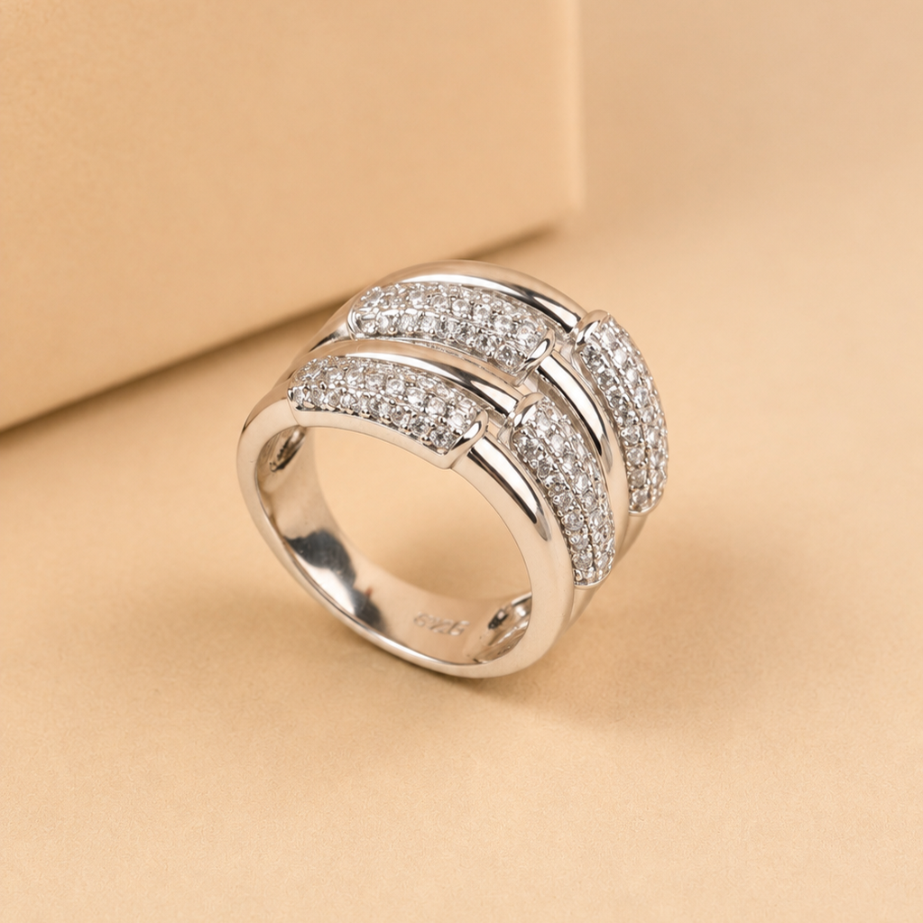 The Parallel Luxe Band Ring - Image 3