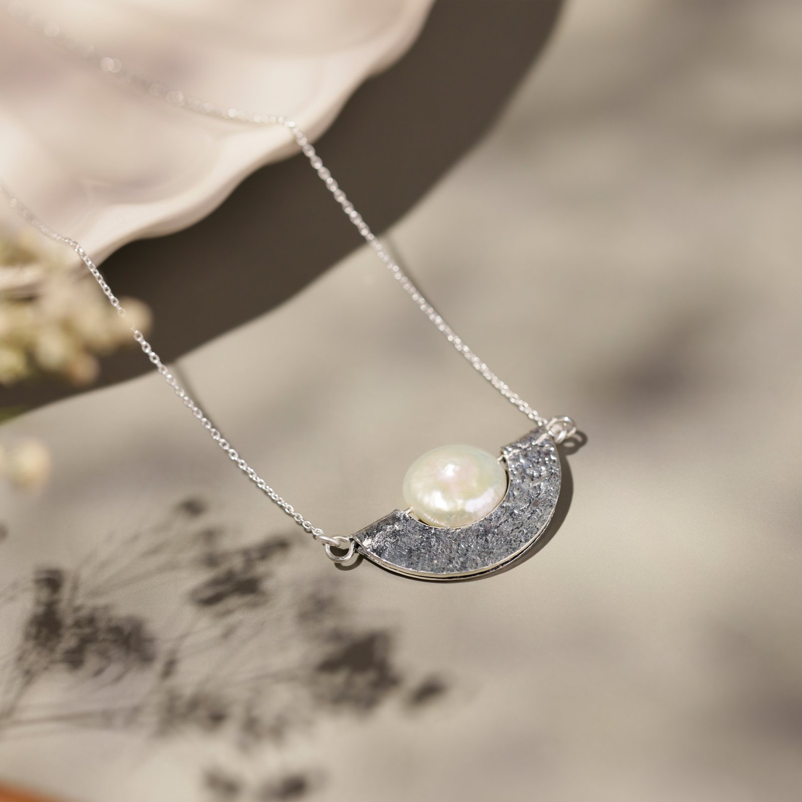 The Textured Eclipse Pearl Set - Image 3
