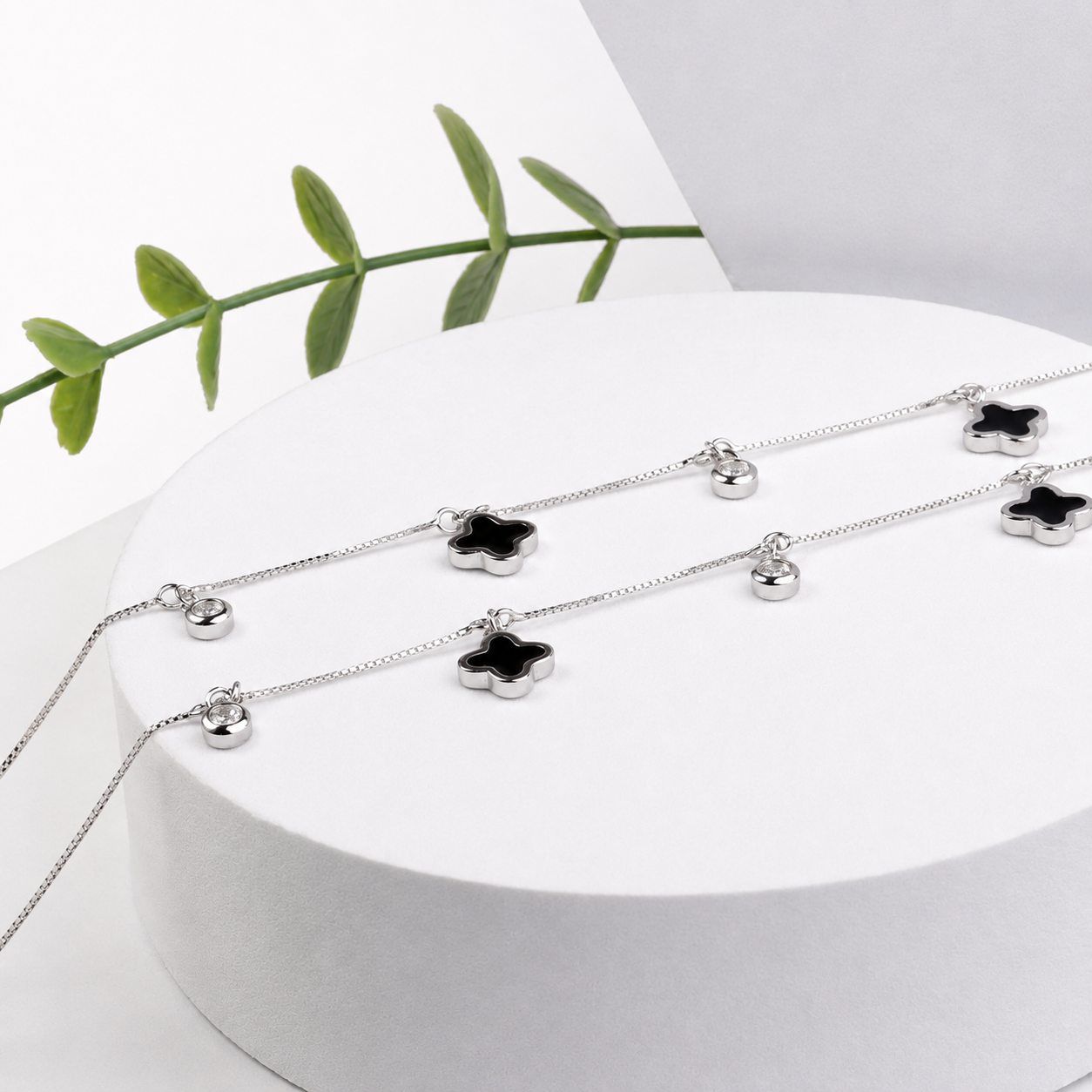 The Italian Shimmer Anklet Pair - Image 4