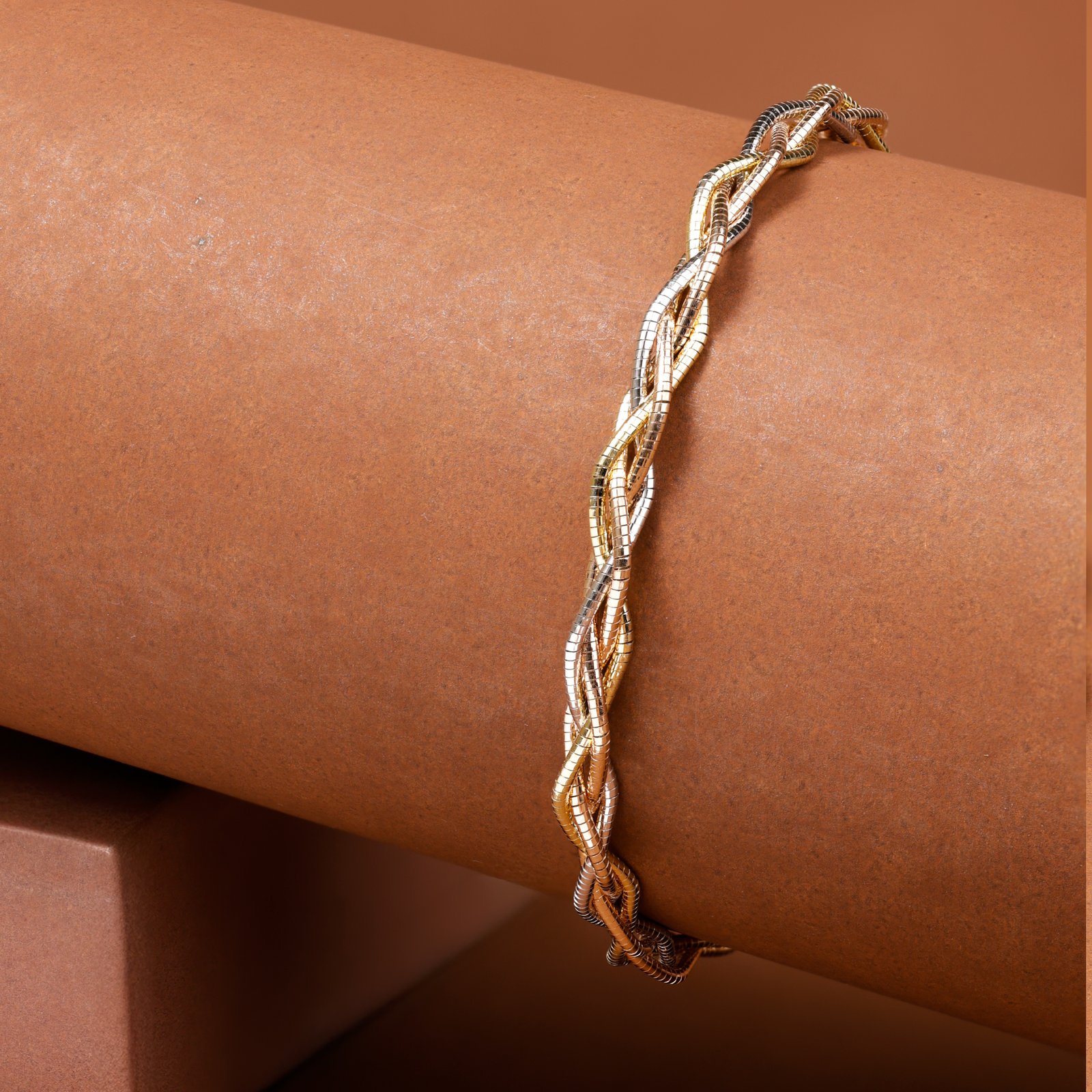 The Stella SparkleTwist Bracelet - Image 4