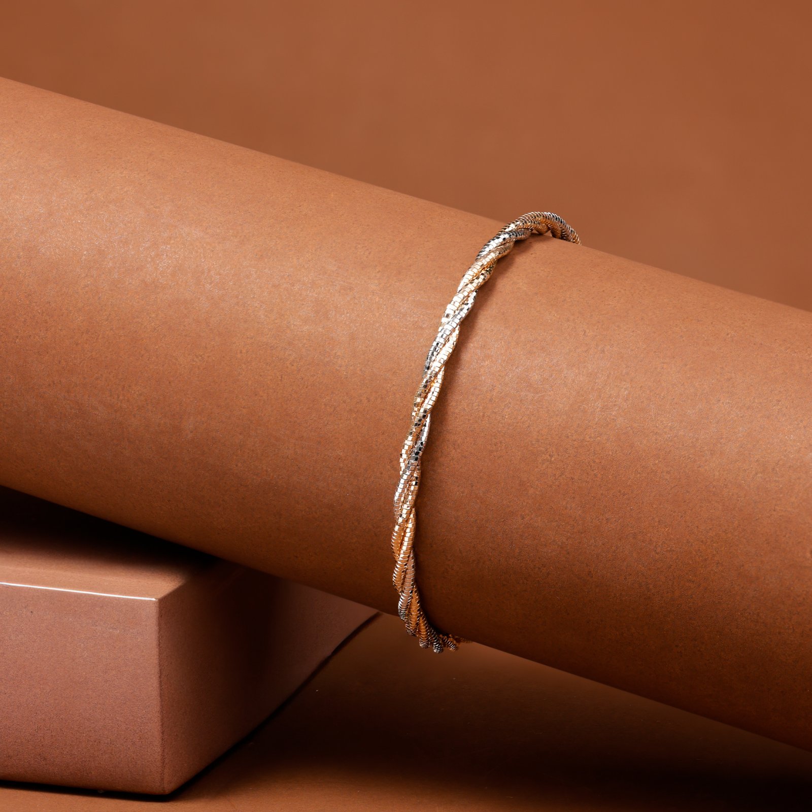 The Italian Omega Symphony Anklet - Image 4