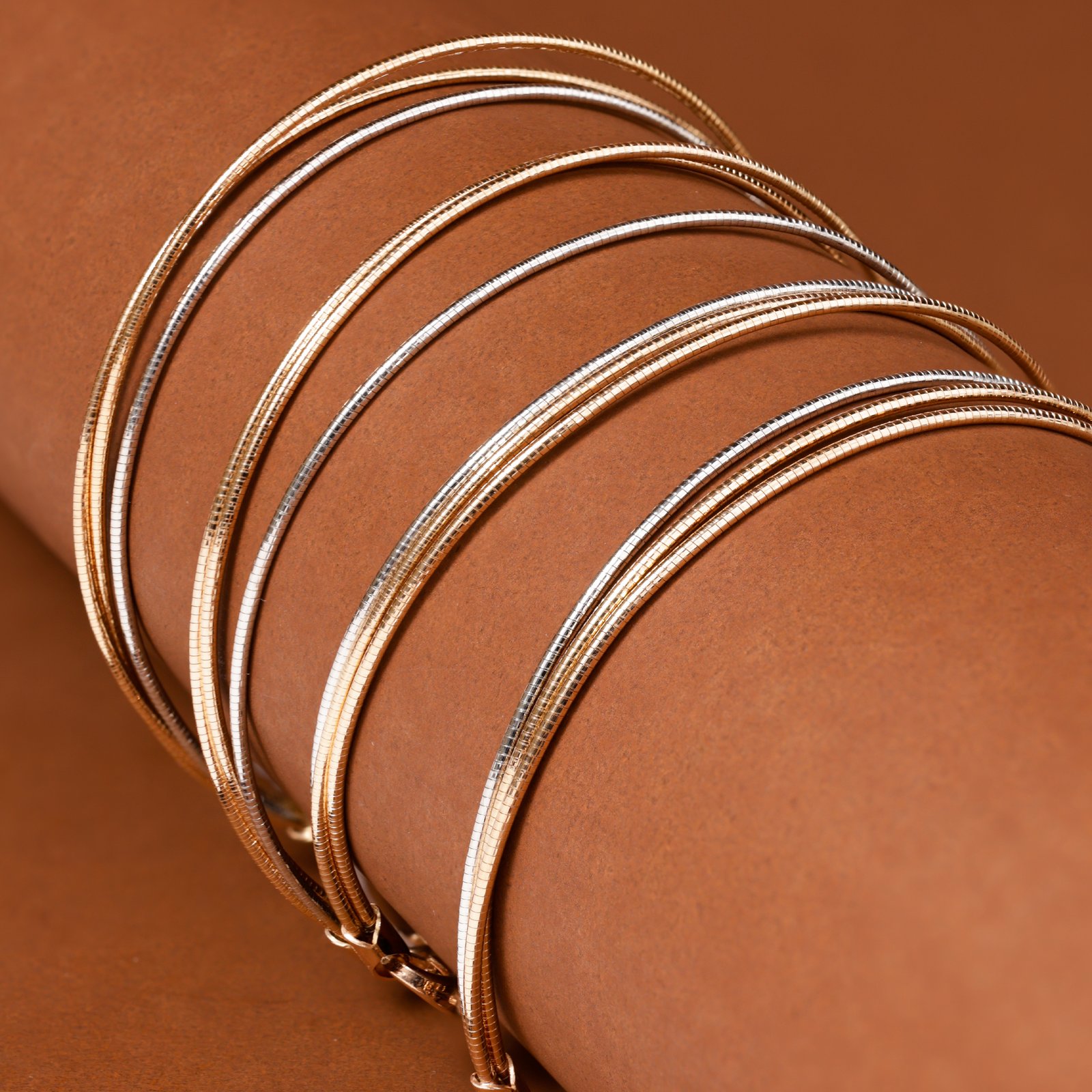 Whispering Omega Wave Anklet - Image 3