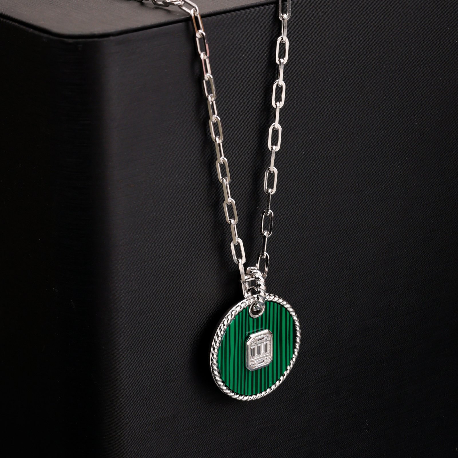 Infinite Bold Necklace Necklace - Image 4