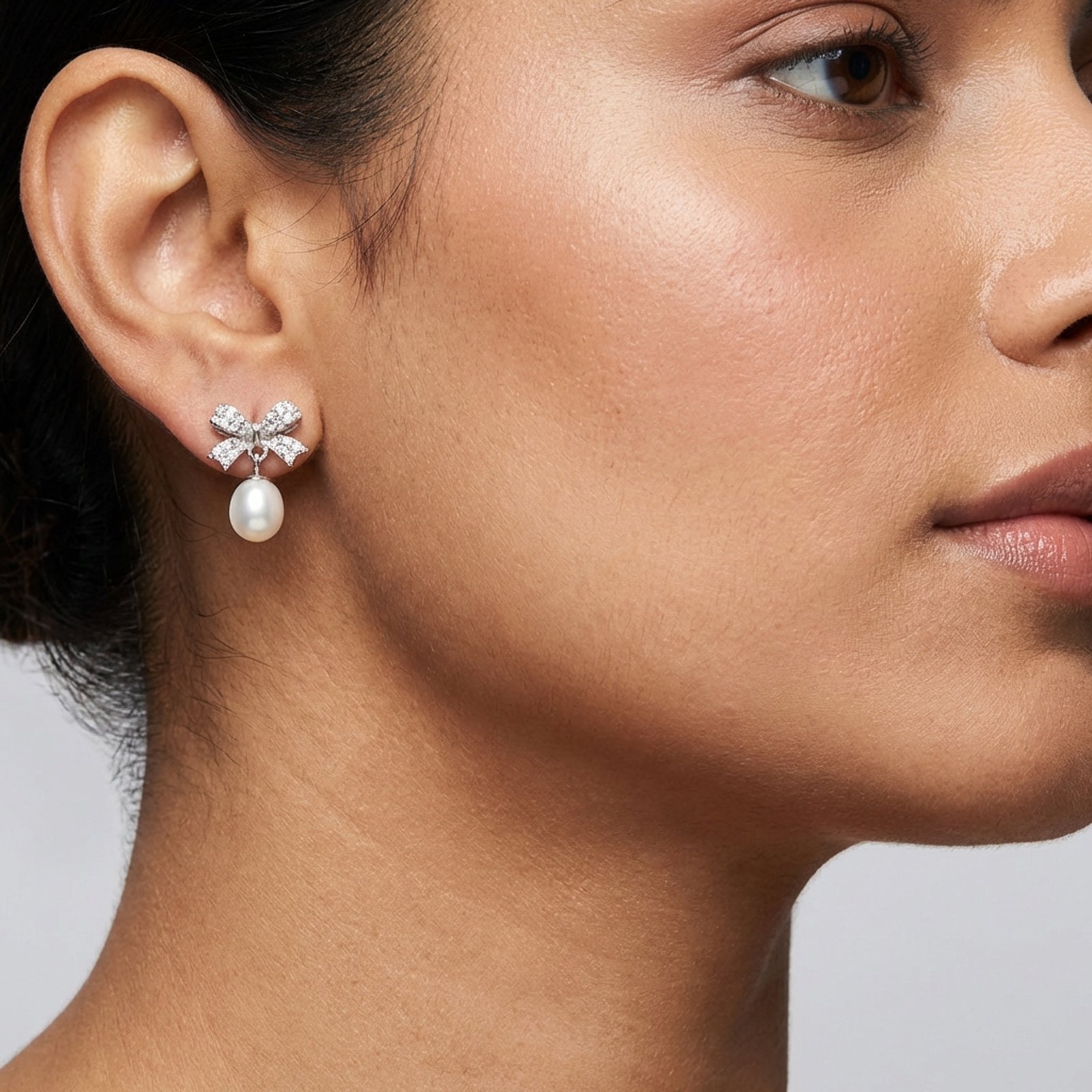 Crystal Bow Pearl Drop Earring - Image 4