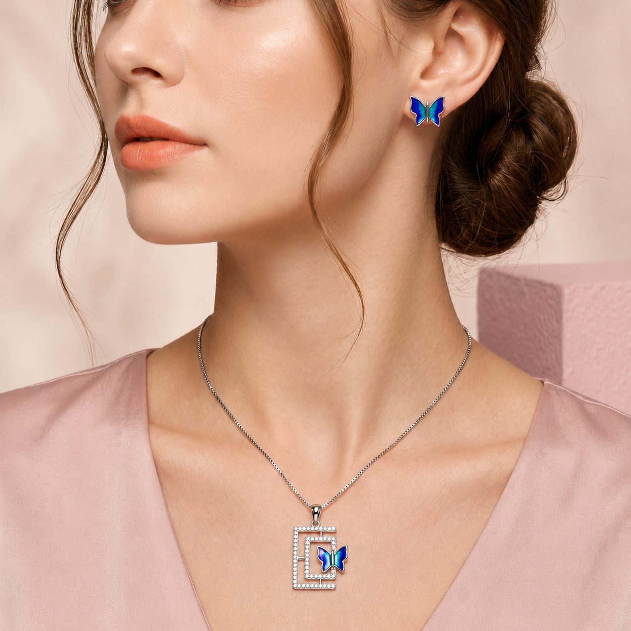 The Royal Morpho Pendant Set - Image 5